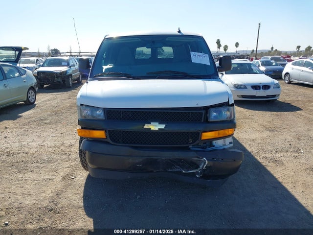 1GAZGNFP5K1278693 Chevrolet Express 3500 Ls
