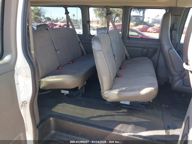 1GAZGNFP5K1278693 Chevrolet Express 3500 Ls