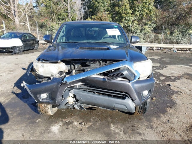Toyota Tacoma Double Cab 2014 5TFLU4EN7EX100429 Image 12