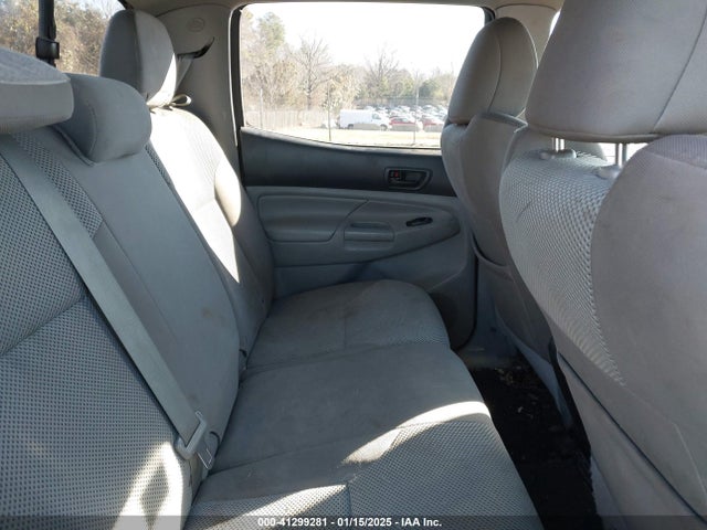 Toyota Tacoma Double Cab 2014 5TFLU4EN7EX100429 Image 8