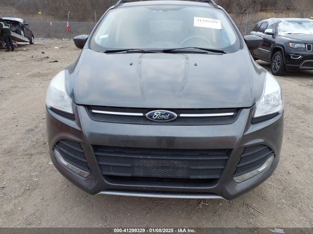 1FMCU0GX7GUA83249 Ford ESCAPE SE