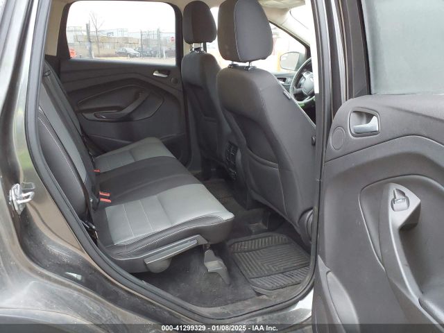 1FMCU0GX7GUA83249 Ford ESCAPE SE