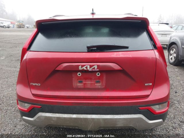 KNDCP3LE4R5121129 KIA NIRO LX