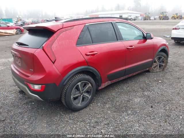 KNDCP3LE4R5121129 KIA NIRO LX