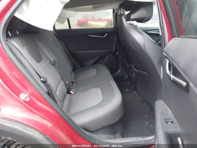 KNDCP3LE4R5121129 KIA NIRO LX