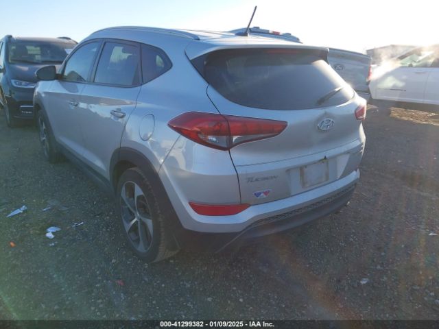 KM8J3CA25GU072324 Hyundai Tucson Sport