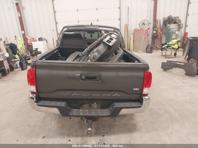 5TFAZ5CN3HX037707 Toyota Tacoma Sr5 V6