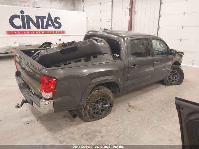 5TFAZ5CN3HX037707 Toyota Tacoma Sr5 V6