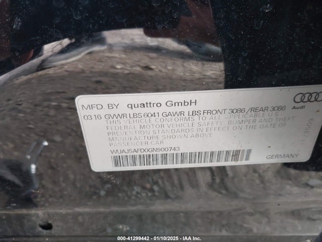 2016 AUDI S8 WUAJ5AFD0GN900743 Photo 8