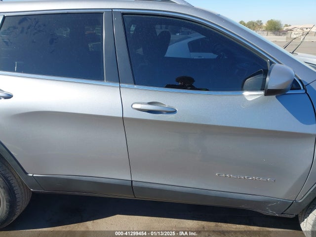 Jeep Cherokee Latitude 2014 1C4PJMCB4EW248689 Image 13