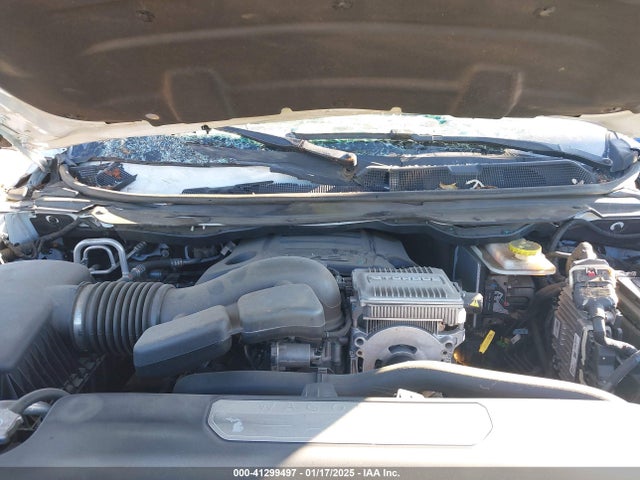 1C4SJUDT3NS109081 Jeep Wagoneer Series Iii 4x2