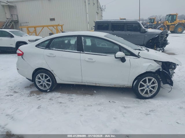 Ford FIESTA SE 2019 3FADP4BJ4KM123333 Image 14