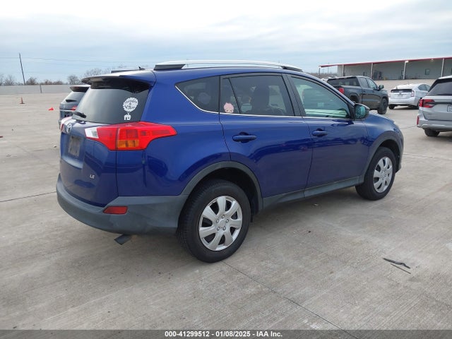 Toyota RAV4 LE 2015 2T3ZFREV3FW142992 Image 4