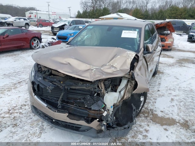 2GNAXKEV0K6110063 Chevrolet EQUINOX LT