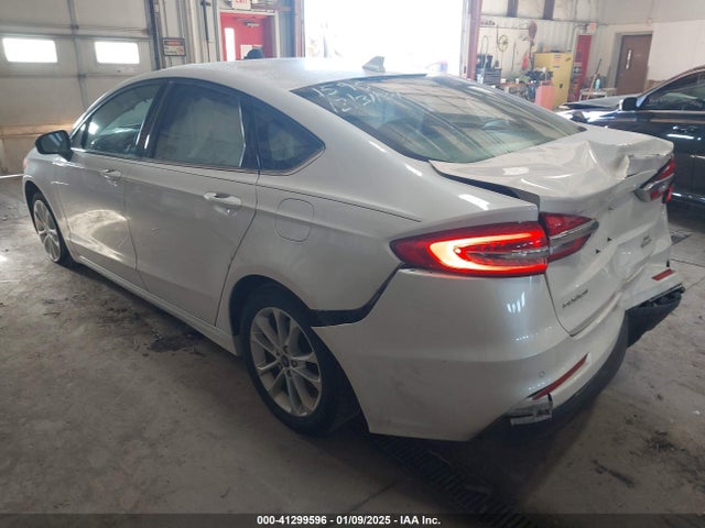 Ford FUSION SE 2020 3FA6P0HD6LR251595 Image 3
