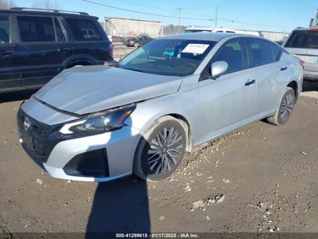 1N4BL4DW9PN305408 Nissan Altima Sv Intelligent Awd