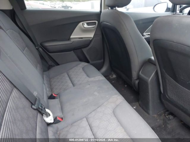 KNDCB3LC2H5048502 KIA NIRO LX