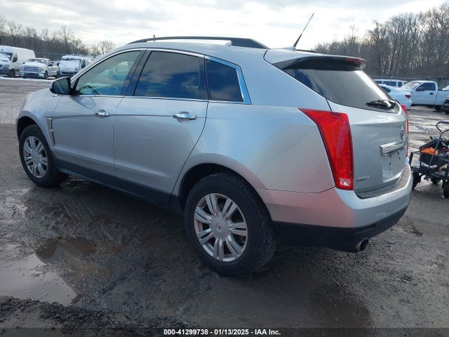 2011 CADILLAC SRX 3GYFNGEYXBS672060 Photo 2