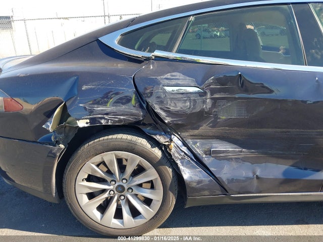 2013 TESLA MODEL S 5YJSA1DP9DFP04627 Photo 5