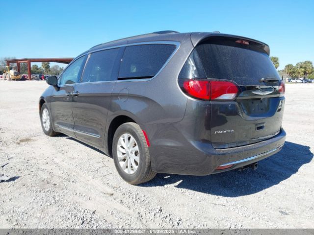 2C4RC1BG2HR741427 Chrysler Pacifica Touring-l
