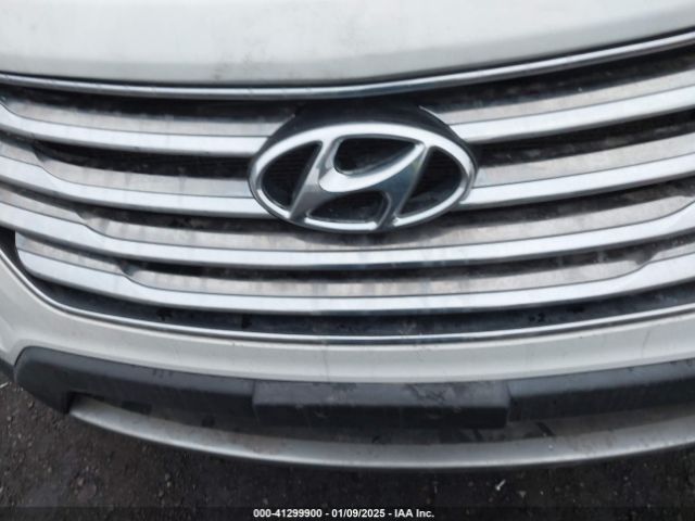 KM8SRDHFXGU140070 Hyundai Santa Fe Se