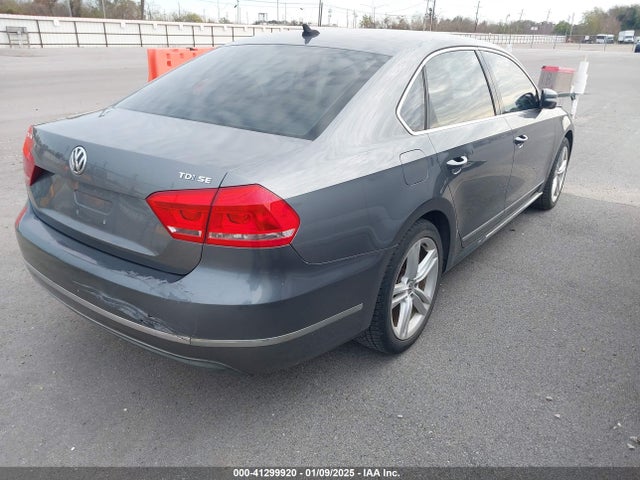 1VWBN7A30EC001521 Volkswagen Passat 2.0l Tdi Se