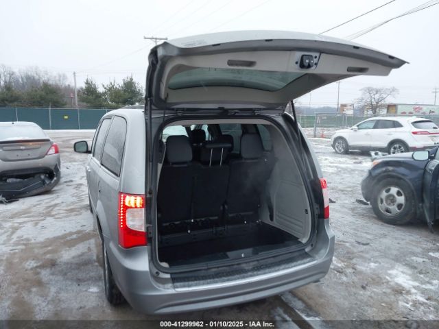 2016 CHRYSLER TOWN & COUNTRY 2C4RC1BG0GR133209 Photo 2