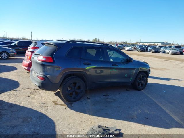 1C4PJLAS4GW329773 Jeep Cherokee Altitude