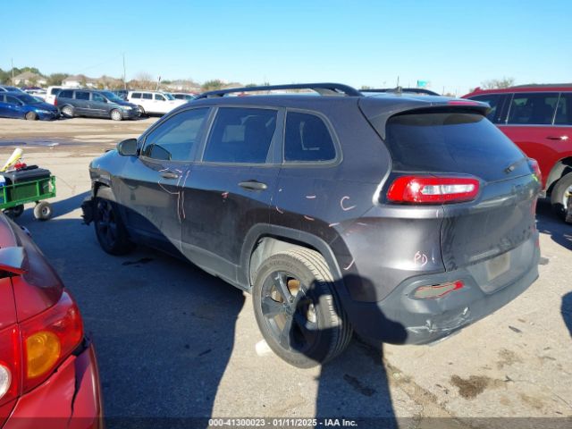 1C4PJLAS4GW329773 Jeep Cherokee Altitude