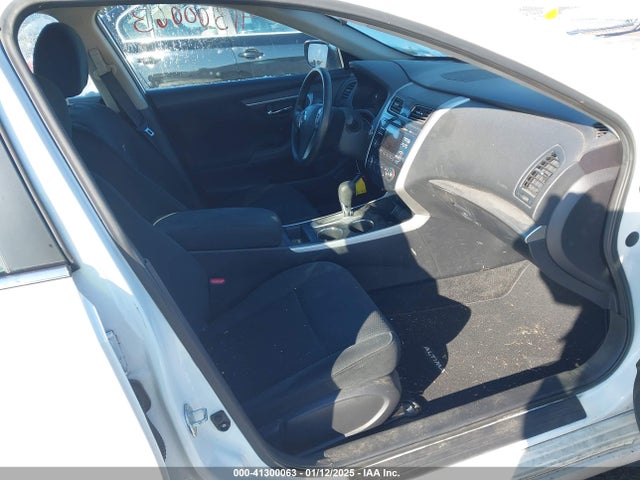 Nissan Altima 2.5 S 2015 1N4AL3AP1FC154335 Image 5