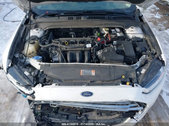 3FA6P0H71GR190706 Ford FUSION SE