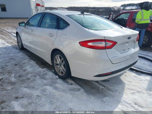 3FA6P0H71GR190706 Ford FUSION SE