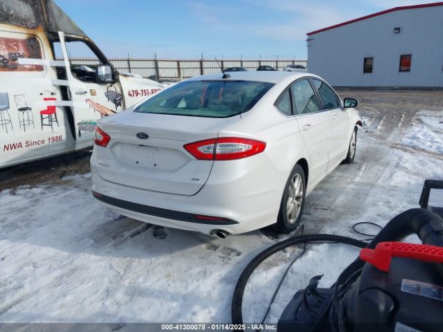 3FA6P0H71GR190706 Ford FUSION SE