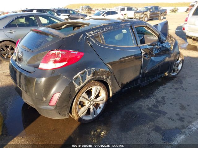 KMHTC6AD3EU184600 Hyundai Veloster Base W/gray