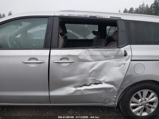 KIA SEDONA LX 2016 KNDMB5C14G6155896 Image 6
