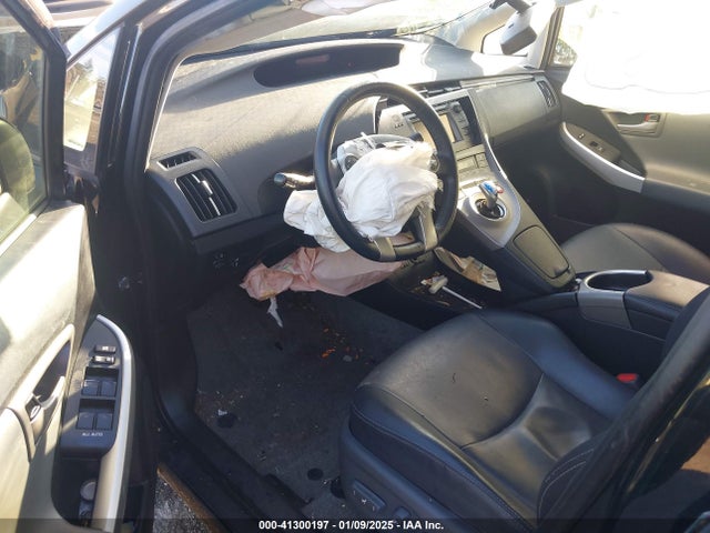 2015 TOYOTA PRIUS JTDKN3DU4F1969974 Photo 4