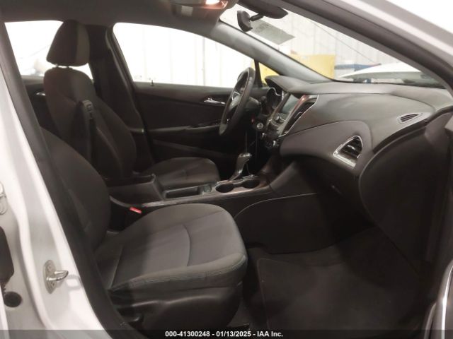 1G1BE5SM9K7118302 Chevrolet CRUZE LT