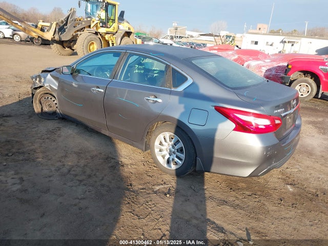 Nissan Altima 2.5 S 2016 1N4AL3AP4GN358732 Image 3