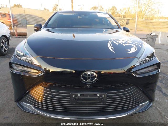 JTDAAAAAXPA009176 Toyota Mirai Xle