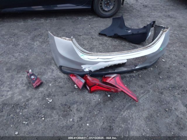 3KPC24A38JE030783 Hyundai Accent Sel
