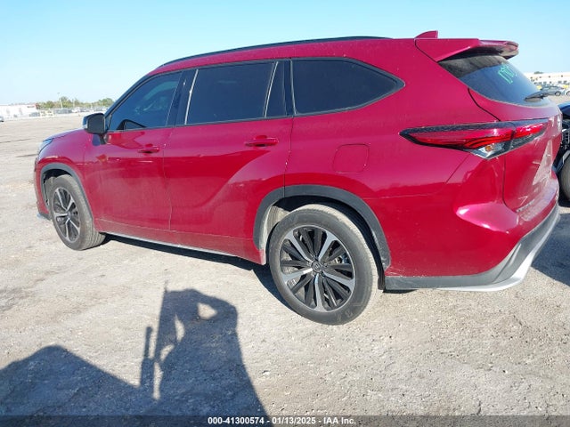 5TDLZRAH6NS137265 Toyota Highlander Xse