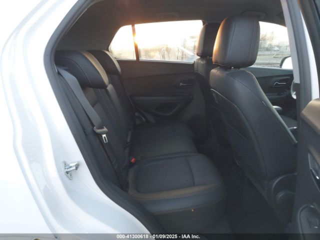 KL7CJPSB9MB353491 Chevrolet Trax Awd Lt