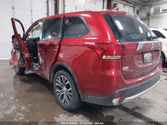 JA4AZ3A37JZ058182 Mitsubishi Outlander Es