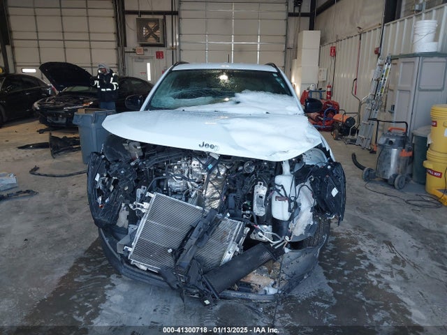 Jeep Compass Latitude 4x4 2024 3C4NJDBN0RT119122 Image 12