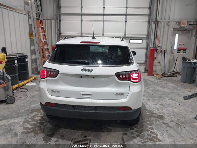 Jeep Compass Latitude 4x4 2024 3C4NJDBN0RT119122 Image 16