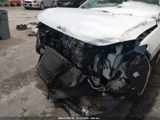 Jeep Compass Latitude 4x4 2024 3C4NJDBN0RT119122 Image 6