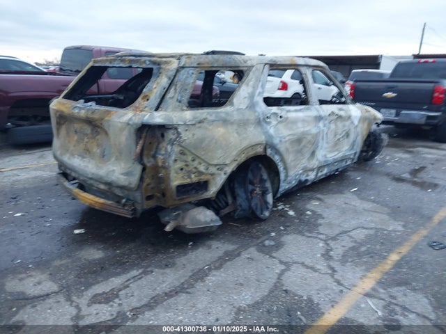 Ford EXPLORER XLT 2020 1FMSK7DH8LGB05002 Image 4