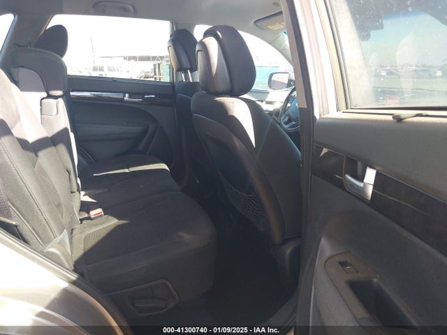 KIA SORENTO LX 2014 5XYKT3A63EG456189 Image 8