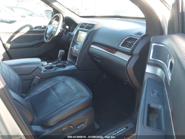 1FM5K8HT4JGB45060 Ford Explorer Platinum