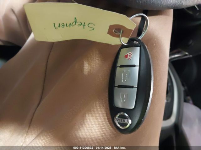 KNMAT2MT5FP523865 Nissan ROGUE SV